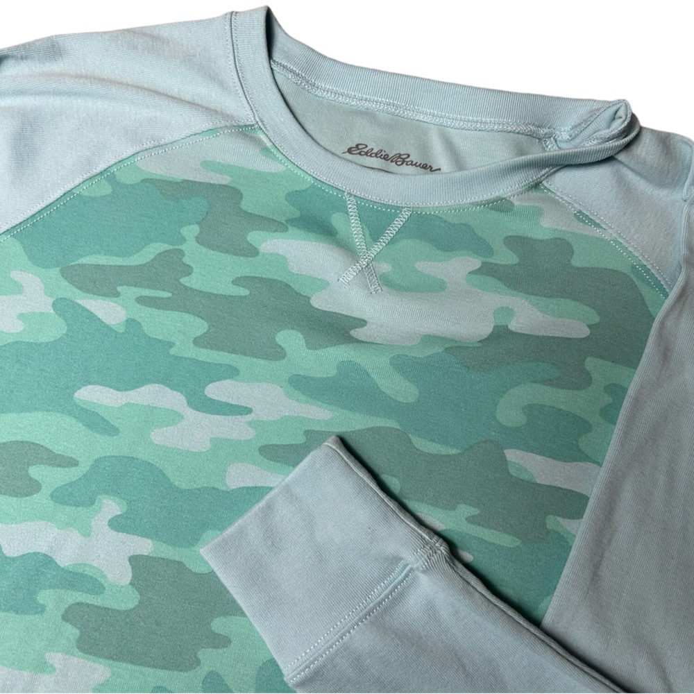 Eddie Bauer legendwash camo crew sweat shirt womens XL